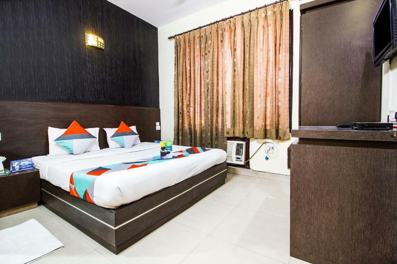 Oyo 9601 Hotel Sunshine Residency Castle Noida Exterior foto
